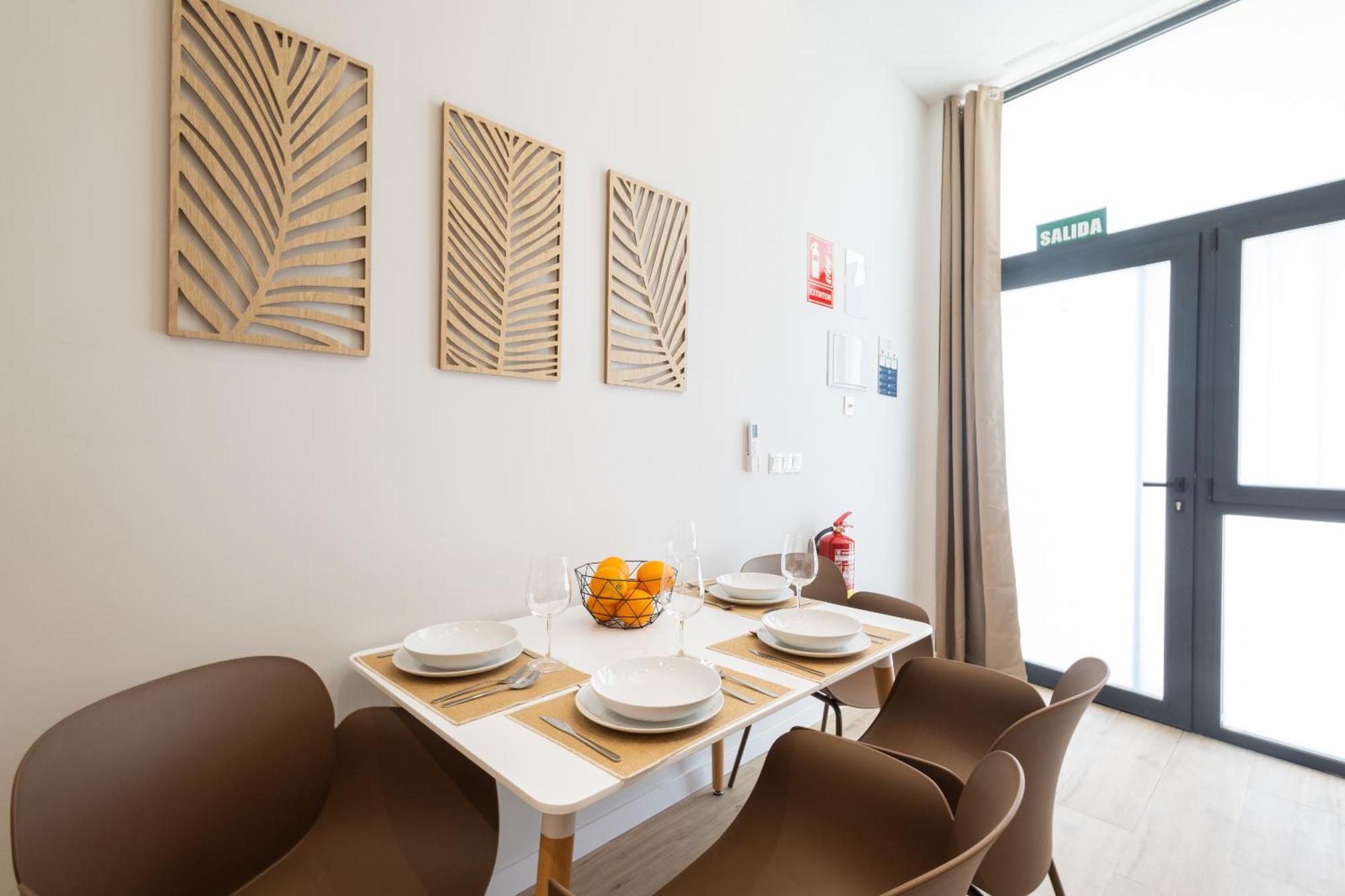 Florit Flats - The Trafalgar Apartments I บาเลนเซีย ภายนอก รูปภาพ