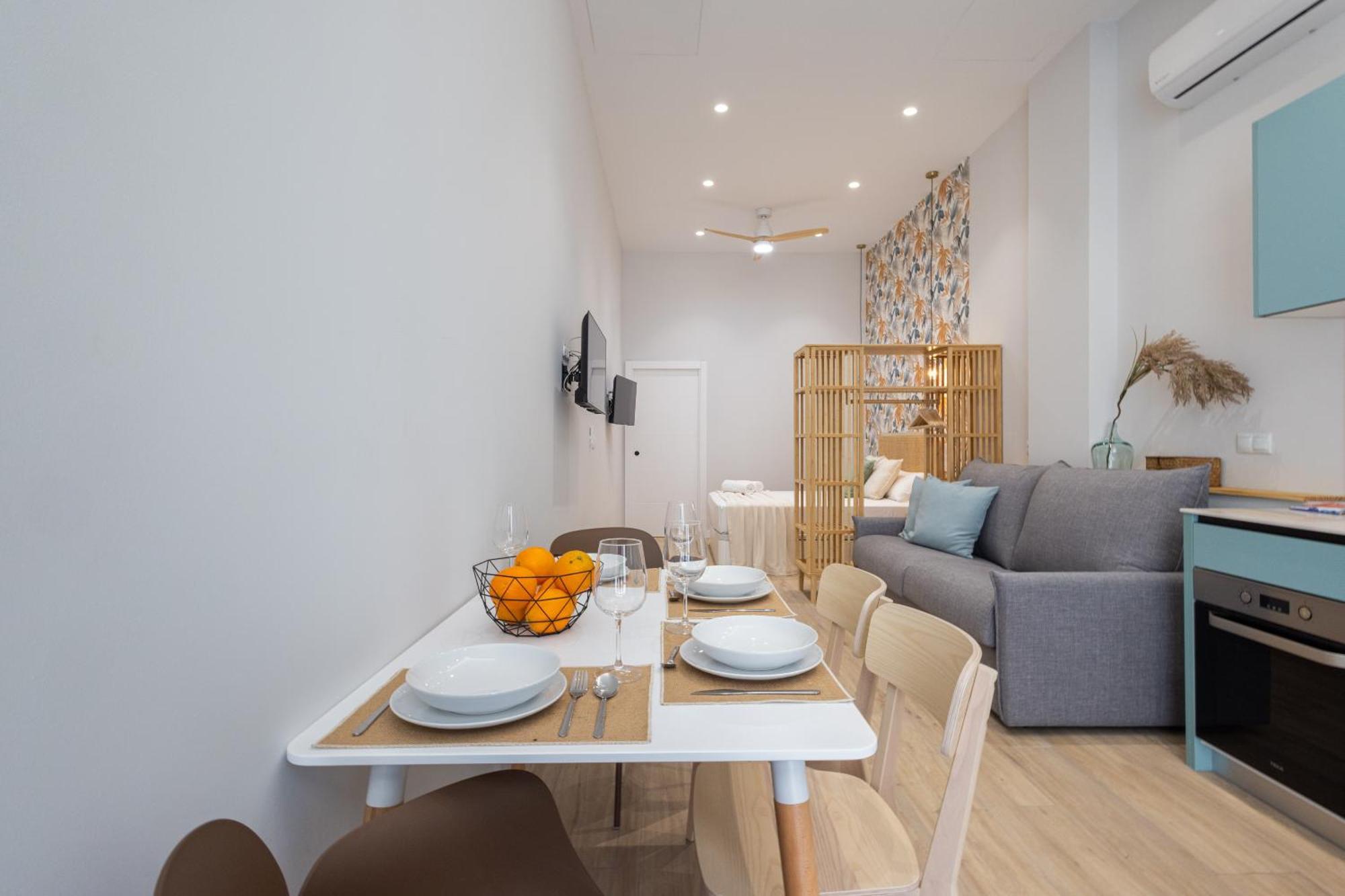 Florit Flats - The Trafalgar Apartments I บาเลนเซีย ภายนอก รูปภาพ