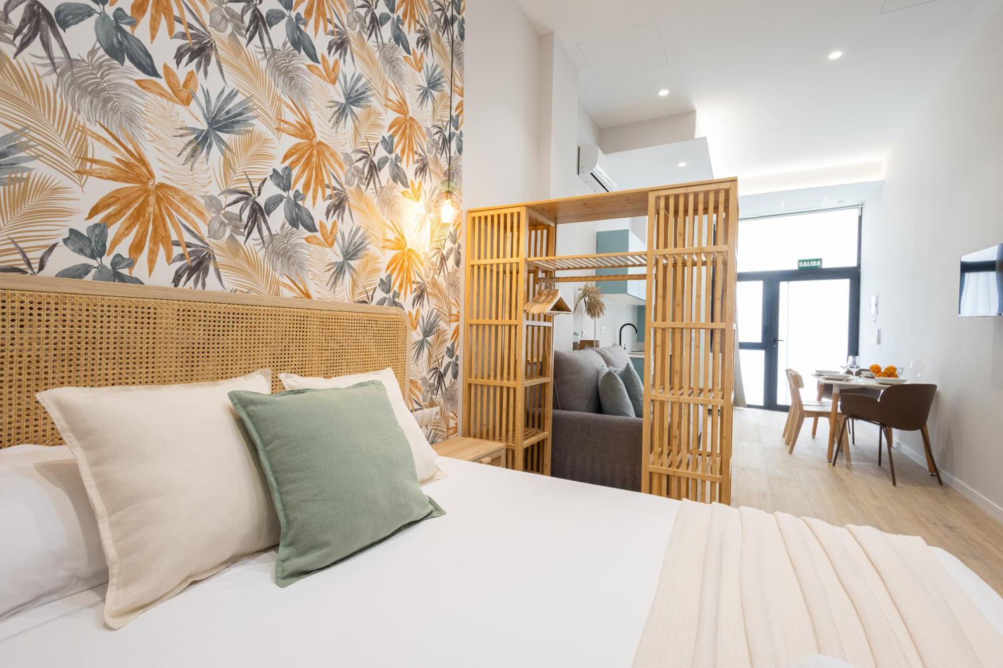 Florit Flats - The Trafalgar Apartments I บาเลนเซีย ภายนอก รูปภาพ