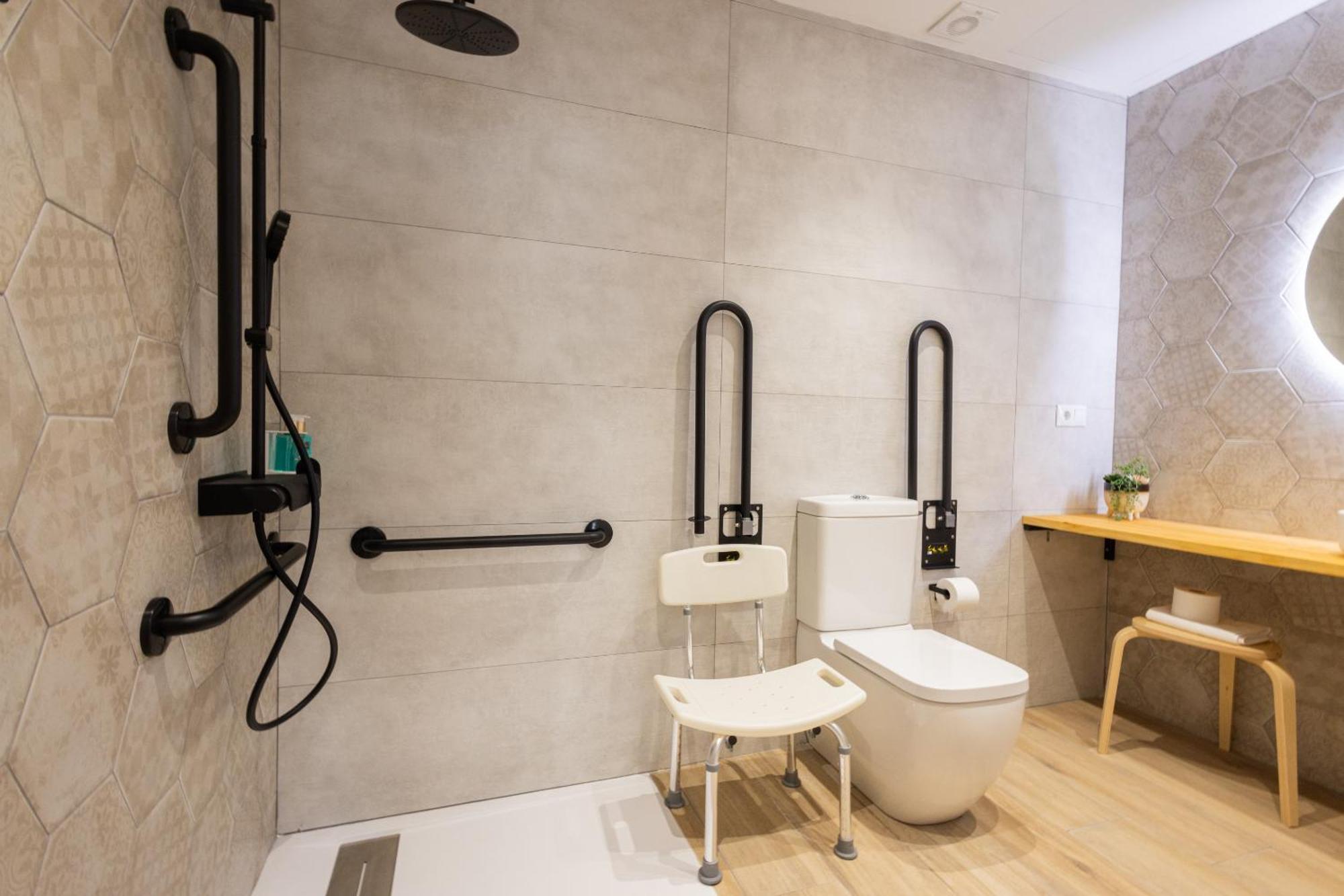 Florit Flats - The Trafalgar Apartments I บาเลนเซีย ภายนอก รูปภาพ