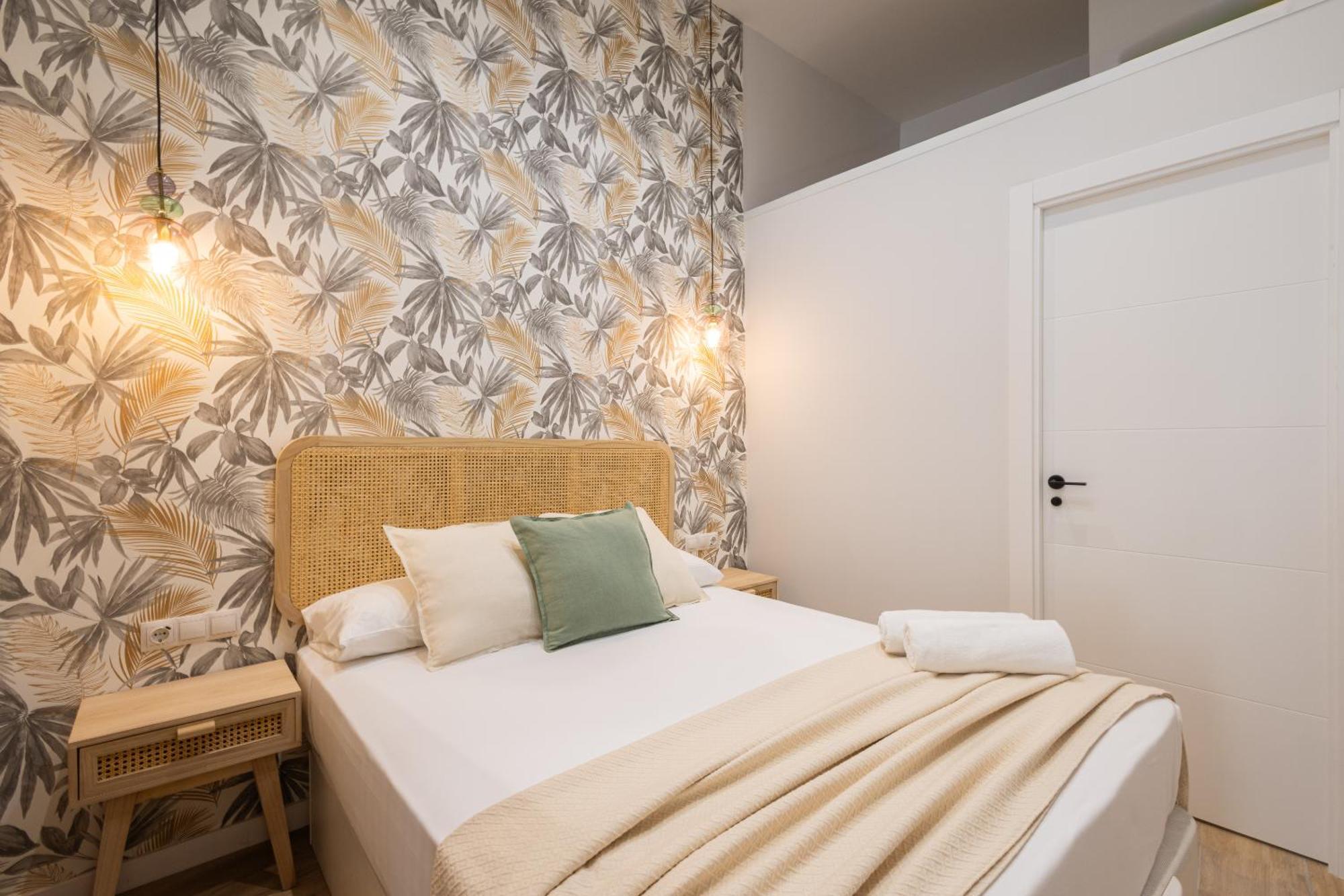 Florit Flats - The Trafalgar Apartments I บาเลนเซีย ภายนอก รูปภาพ