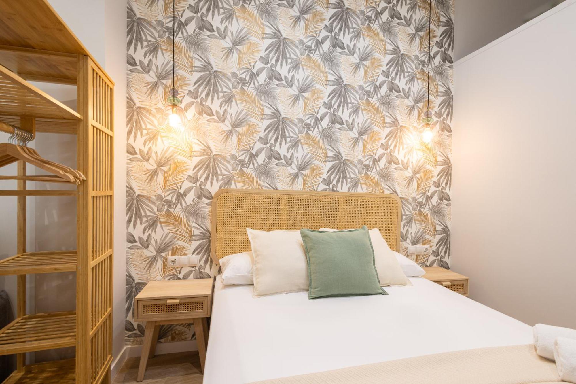 Florit Flats - The Trafalgar Apartments I บาเลนเซีย ภายนอก รูปภาพ