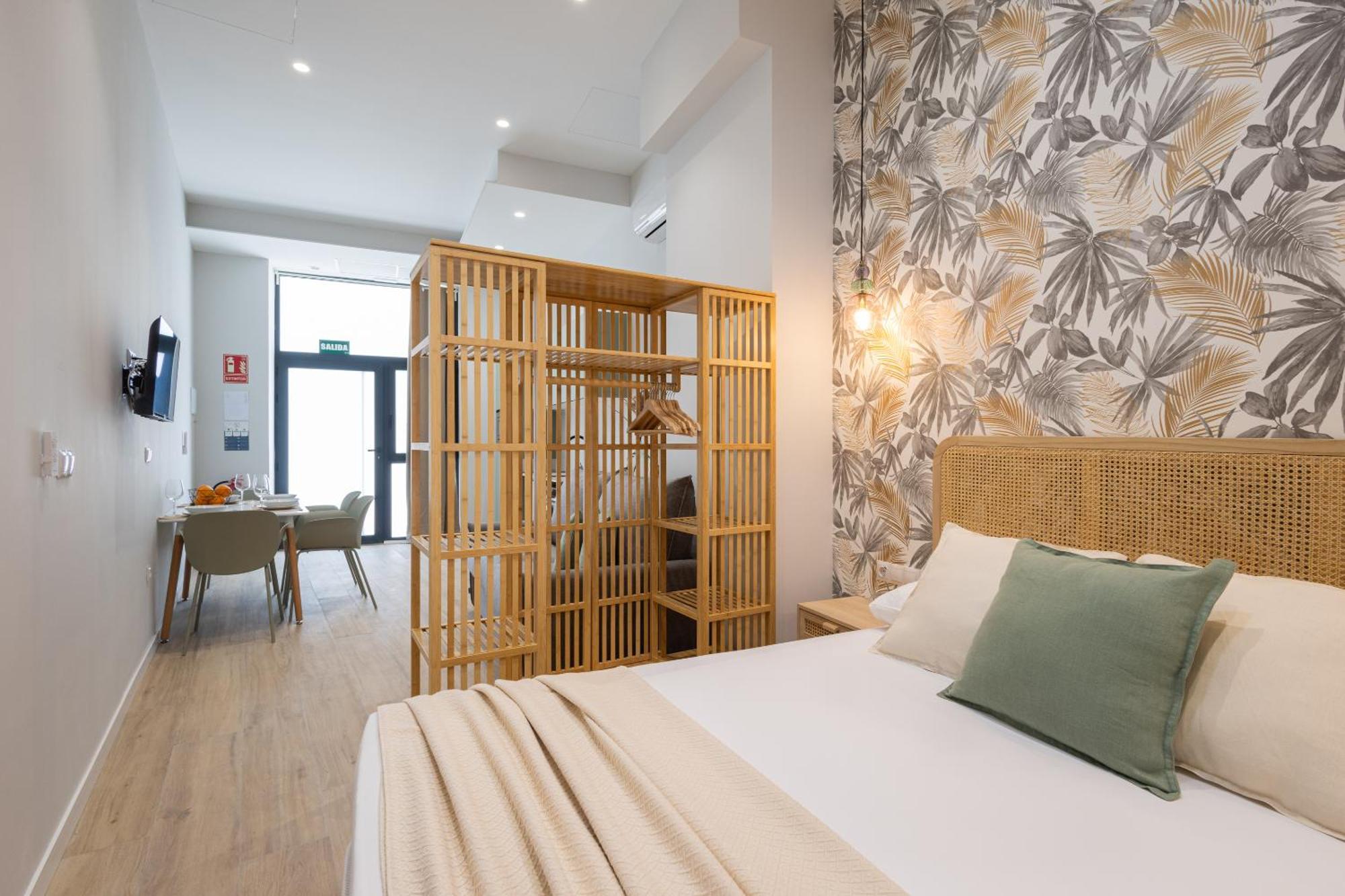 Florit Flats - The Trafalgar Apartments I บาเลนเซีย ภายนอก รูปภาพ